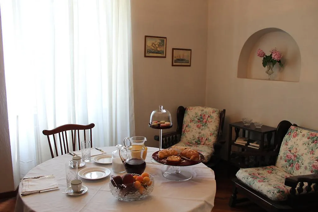B&B Le Camelie Côme 3*,